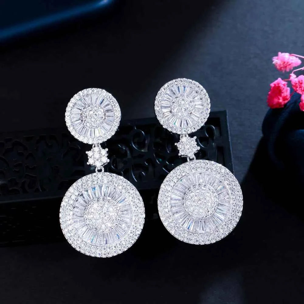 CWWZircons Top Quality Stunning Cubic Zircon Micro Pave Bridal Big Round Drop Earring for Wedding Jewelry Gift Accessories E0017