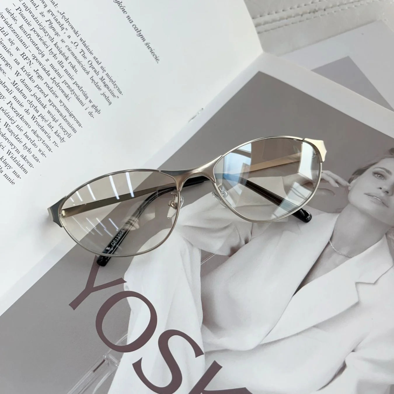 Women Stylish Hip Hop Sunglasses Men Unisex Outdoor Travel Fashion Metal Frame Goggle Shades Fashionable Street Sun Glasses