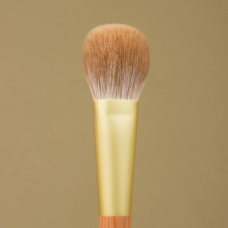 WJ11 Handmade Blush Brush – Vintage Snow Fox Hair, Yakusugi Wood Handle