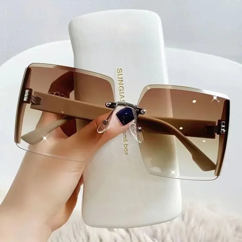Square UV400 Sunglasses – Classic Style for Women & Men | Free UK Delivery