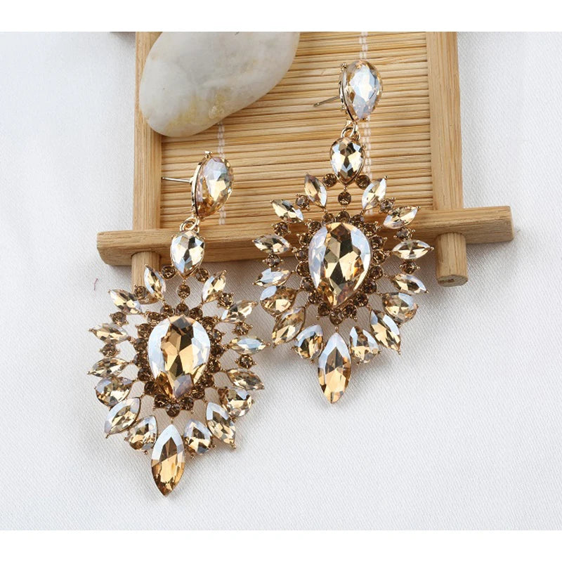 Luxury Crystal Drop Earrings – Wedding & Party