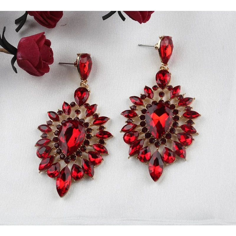 Luxury Crystal Drop Earrings – Wedding & Party
